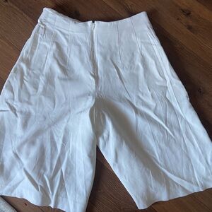 Club Monaco white viscose Bermuda shorts